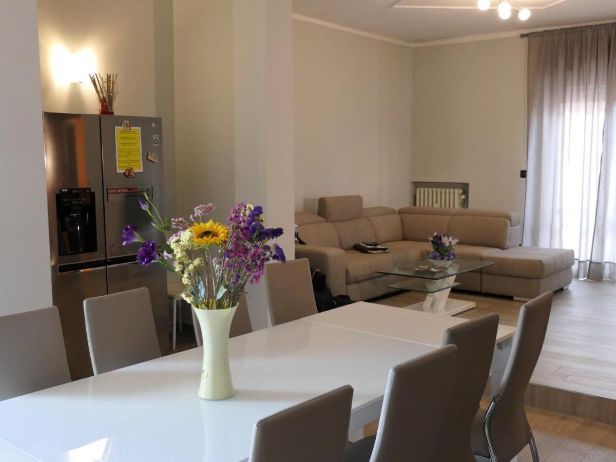 Appartamento Panoramico 尼扎蒙费托 外观 照片
