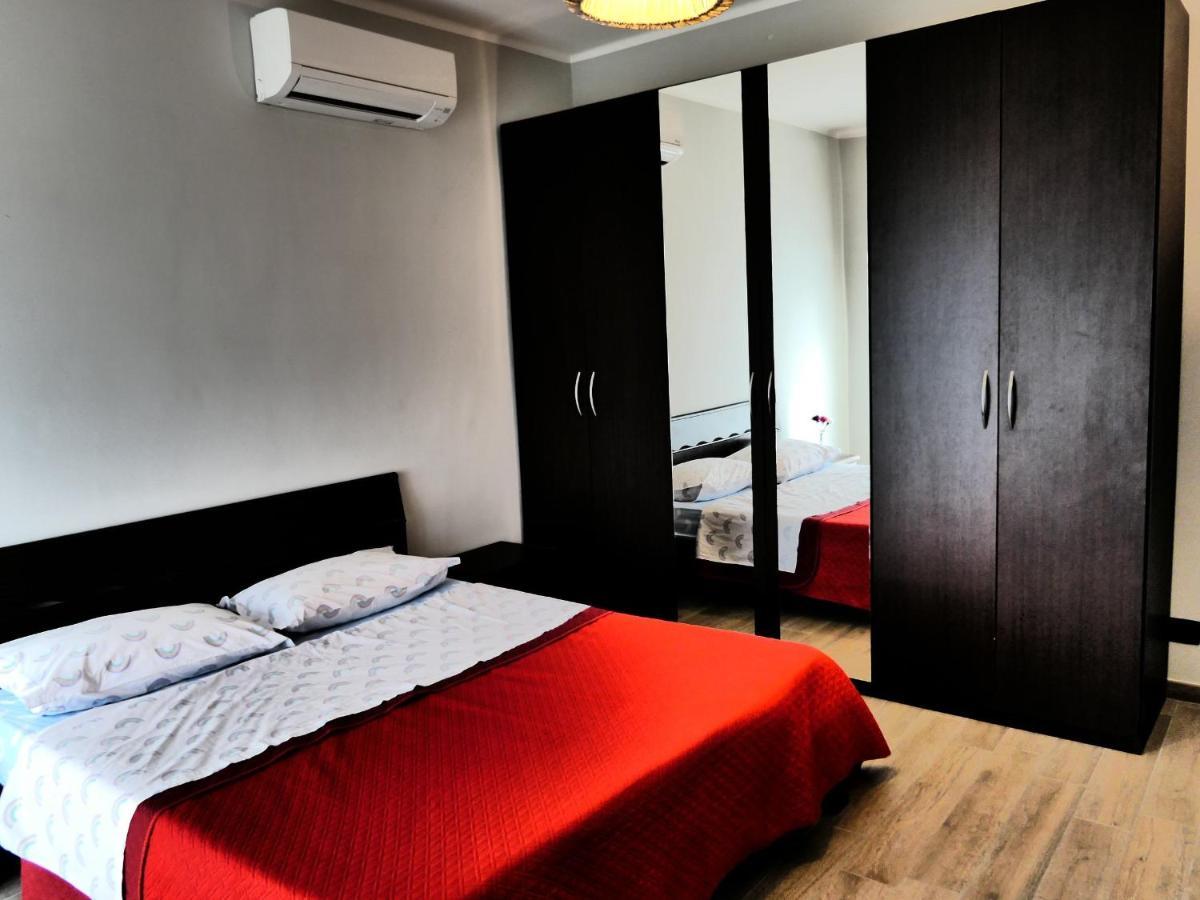 Appartamento Panoramico 尼扎蒙费托 外观 照片
